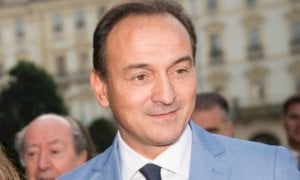 Cirio scrive a Draghi: ''Le imprese ci chiedono di poter vaccinare i dipendenti a proprie spese''