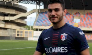 Calcio, Patrick Enrici firma il suo primo contratto da professionista con la Sambenedettese