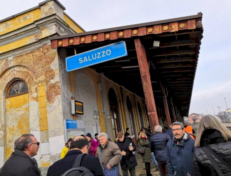 Il rilancio della tratta ferroviaria Saluzzo-Savigliano avverrà con un 'tram-treno'?