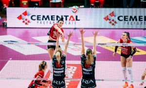 Pallavolo A1/F: la Bosca San Bernardo cade al tie break contro Perugia