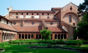 Cirio vuole rilanciare l'abbazia di Staffarda: ''Non ha nulla in meno dei castelli della Loira''