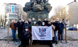 ''Intitoliamo ai martiri delle Foibe un luogo centrale, non una via sperduta in qualche punto sconosciuto''