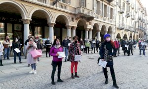 La protesta di genitori e insegnanti a Cuneo: ‘‘La DAD non può diventare la nuova normalità per la scuola’’