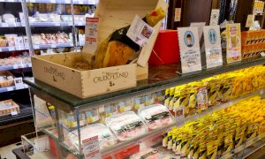 La nuova confezione del Crudo di Cuneo DOP arriva per la prima volta nel negozio Biraghi di Torino