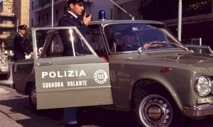 Oggi ricorrono i quarant'anni dalla 'smilitarizzazione' della Polizia di Stato