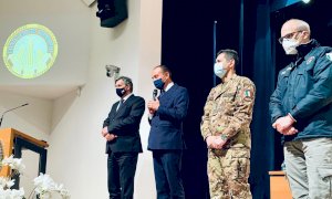 Alba, inaugurato alla presenza del generale Figliuolo il centro vaccinale della Fondazione Ferrero