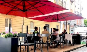 Dehors e spazi esterni, il Comune di Cuneo proroga le misure a sostegno di locali e negozi