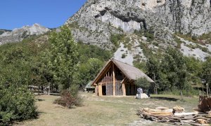 Il Parco Alpi Marittime cerca un gestore per il parco archeologico di Valdieri e per le Grotte del Bandito