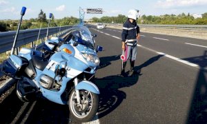 Sulla tangenziale di Bra ai 160 all'ora: multa da 800 euro e ritiro della patente