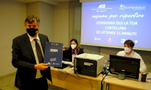 Alba, l’assessore Icardi visita il Centro vaccinale ACA-Poliambulatorio San Paolo