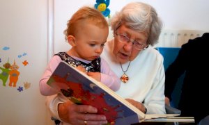 Molto per i pensionati, poco per i bambini: in Piemonte un welfare a due velocità