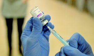 Vaccini anti-Covid, domani cominciano le preadesioni per la fascia 55-59 anni
