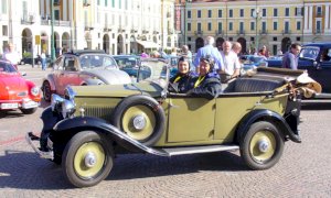 A Busca la solidarietà vola sulle ruote