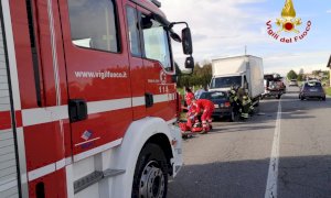 Frontale tra auto e furgone a Guarene, sul posto l’elisoccorso