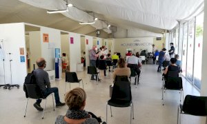 Vaccini anti-Covid, oltre 60mila richieste dai 45-49enni nel primo giorno di prenotazioni
