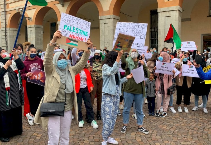 Cuneo, da piazzetta Audiffedi si leva il grido "Palestina libera"