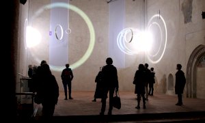 Il viaggio come ispirazione: visita guidata alla mostra “E luce fu” in San Francesco a Cuneo