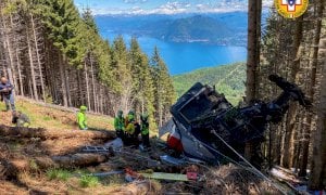 Quattordici vittime nel crollo della funivia Stresa-Mottarone