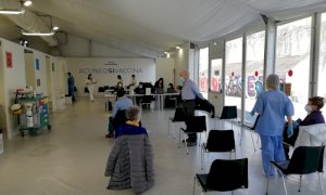 Vaccino, al via anche in Piemonte le preadesioni per la fascia 16-29 anni