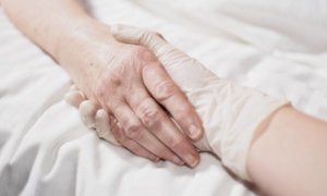 Referendum sull’eutanasia, appello del comitato promotore: “Servono autenticatori”