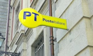 Poste italiane, rinnovato il contratto collettivo: 110 euro (lordi) in più al mese ai dipendenti