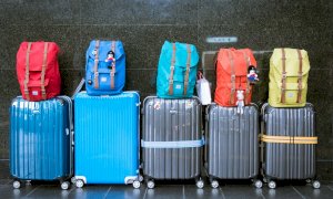 Covid, il cambio di colore dei Paesi Ue frena le vacanze di 1,5 milioni di italiani