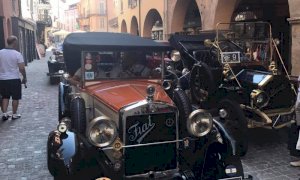 Mondovì: raduno di auto storiche e ricordo dei fratelli Ceirano
