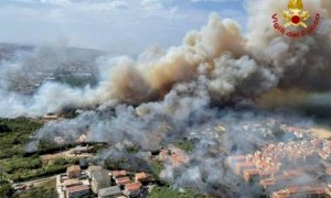 Emergenza incendi in Calabria, i Vigili del Fuoco di Cuneo a Paternò Calabro