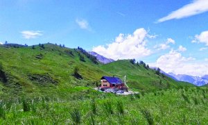 Boom di presenze nei rifugi alpini della Granda