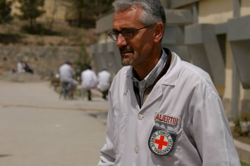 Il medico cebano che aiuta gli afghani con le sue protesi: “Resto qui, nessun dubbio”