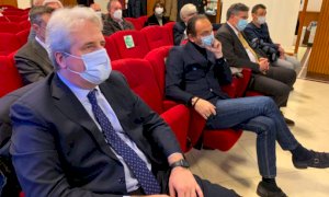 Borgna pensa a lanciare il guanto di sfida a Cirio per la Regione, ma prima bisogna trovare il suo successore