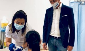 Vaccini, Cirio “inaugura” la terza dose: “Soggetti fragili vaccinati entro venti giorni”