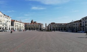 Covid, il Piemonte è ancora più “bianco”: in calo tamponi positivi e indice Rt