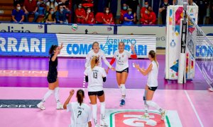 Troppa Gorgonzola non fa bene alle ragazze della pallavolo: Cuneo sconfitta nella finale del 'Ferrari'