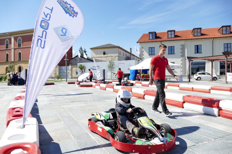 Con “Karting in piazza” duecento bambini a lezione di educazione stradale a Cuneo