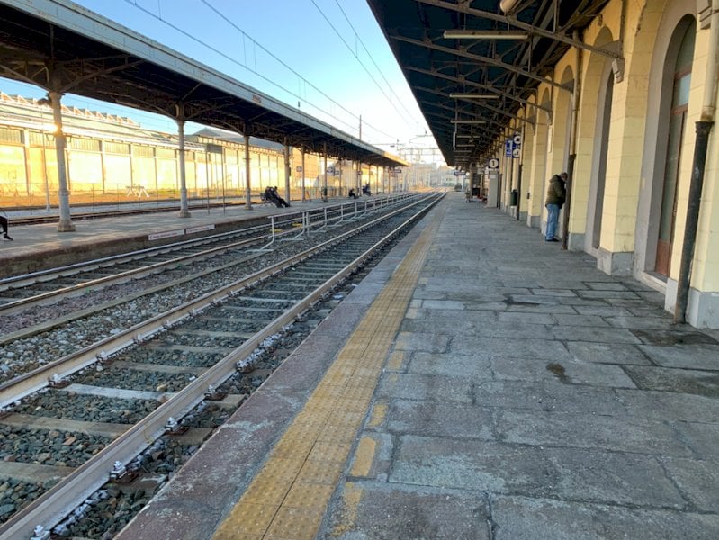 Dalle Ferrovie un milione di investimento sulla linea ferroviaria tra Torino e Fossano