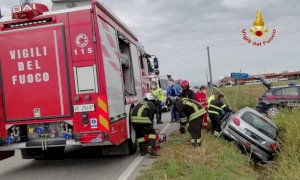 Auto fuori strada a Sant'Albano Stura, c'è un ferito