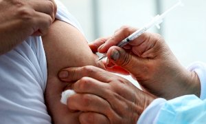 Vaccini, dal 18 ottobre terze dosi disponibili anche per over 60 e persone fragili