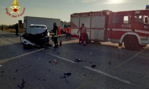 Frontale tra due auto a Marene, due feriti