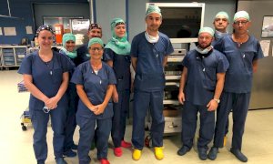 A Savigliano in Urologia un delicato intervento chirurgico eseguito con un nuovo macchinario (VIDEO)