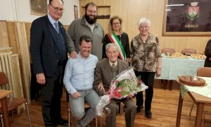 A Caraglio festa per i 100 anni dell'ex partigiano Andrea Torino