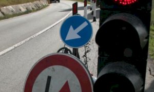 Senso unico alternato sulla Cuneo-Busca per lavori di manutenzione della fibra ottica