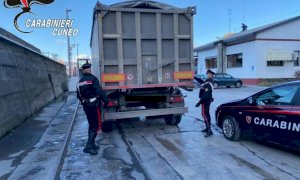 Dodici afghani fermati su un camion alla 