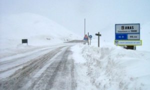 Previste forti nevicate, chiuso in via precauzionale il colle della Maddalena