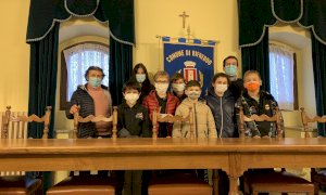 Rifreddo, alunni delle elementari ospiti in Comune