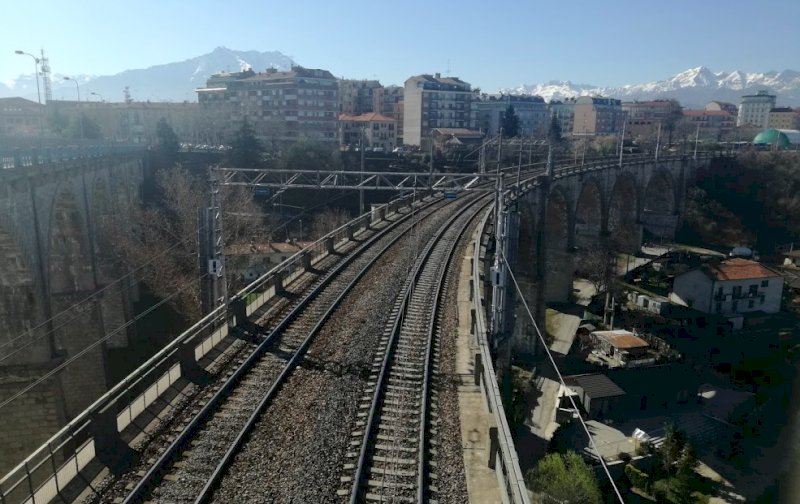 Raddoppio della ferrovia Cuneo-Fossano, il capoluogo torna a fare rumore: "Intervento strategico"