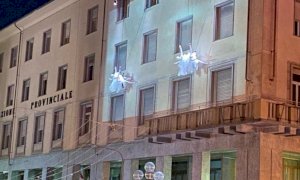 Il palazzo della Provincia palcoscenico all’aperto per “Dream Swimming”