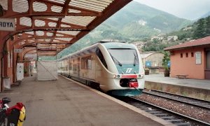 A 14 mesi dalla tempesta Alex tornano i treni sulla Cuneo-Ventimiglia