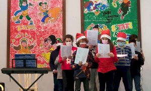 Rifreddo, il Consiglio Comunale dei Ragazzi augura buon Natale agli anziani del paese