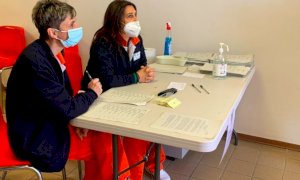 A Natale e il primo dell'anno vaccini con accesso diretto alla caserma 